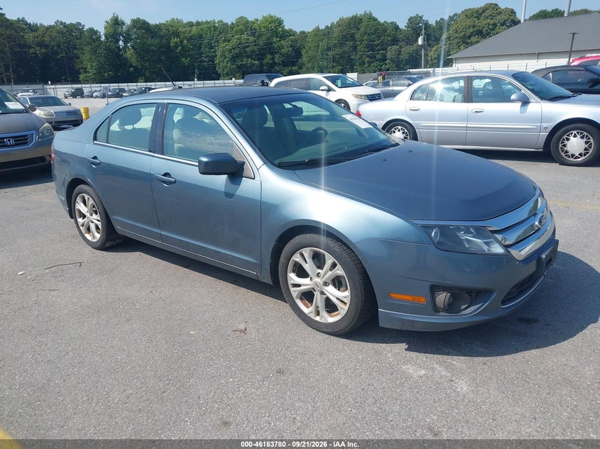 Photo of the 2012 FORD FUSION SE