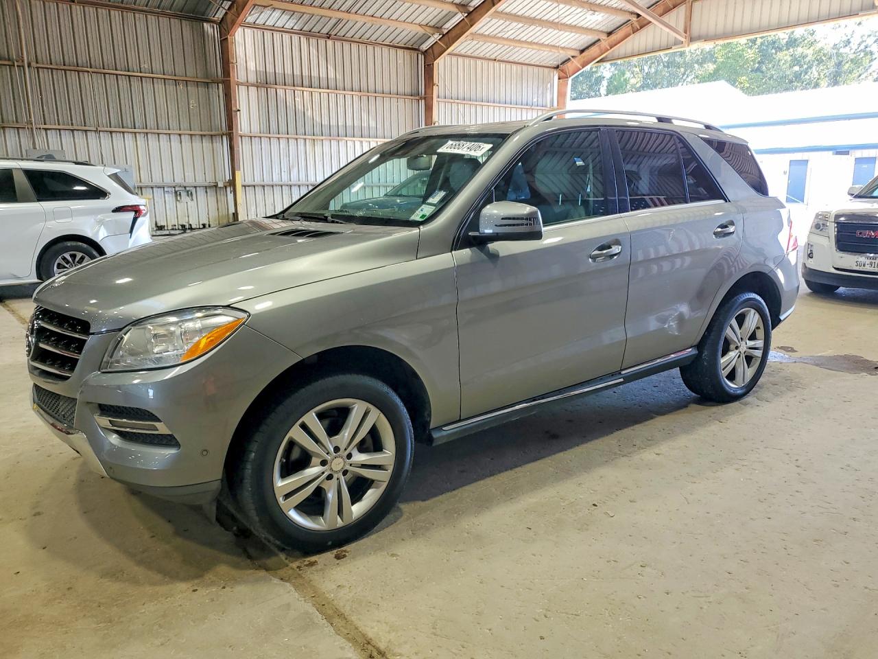 Photo of the 2013 MERCEDES-BENZ ML 350 BLUETEC