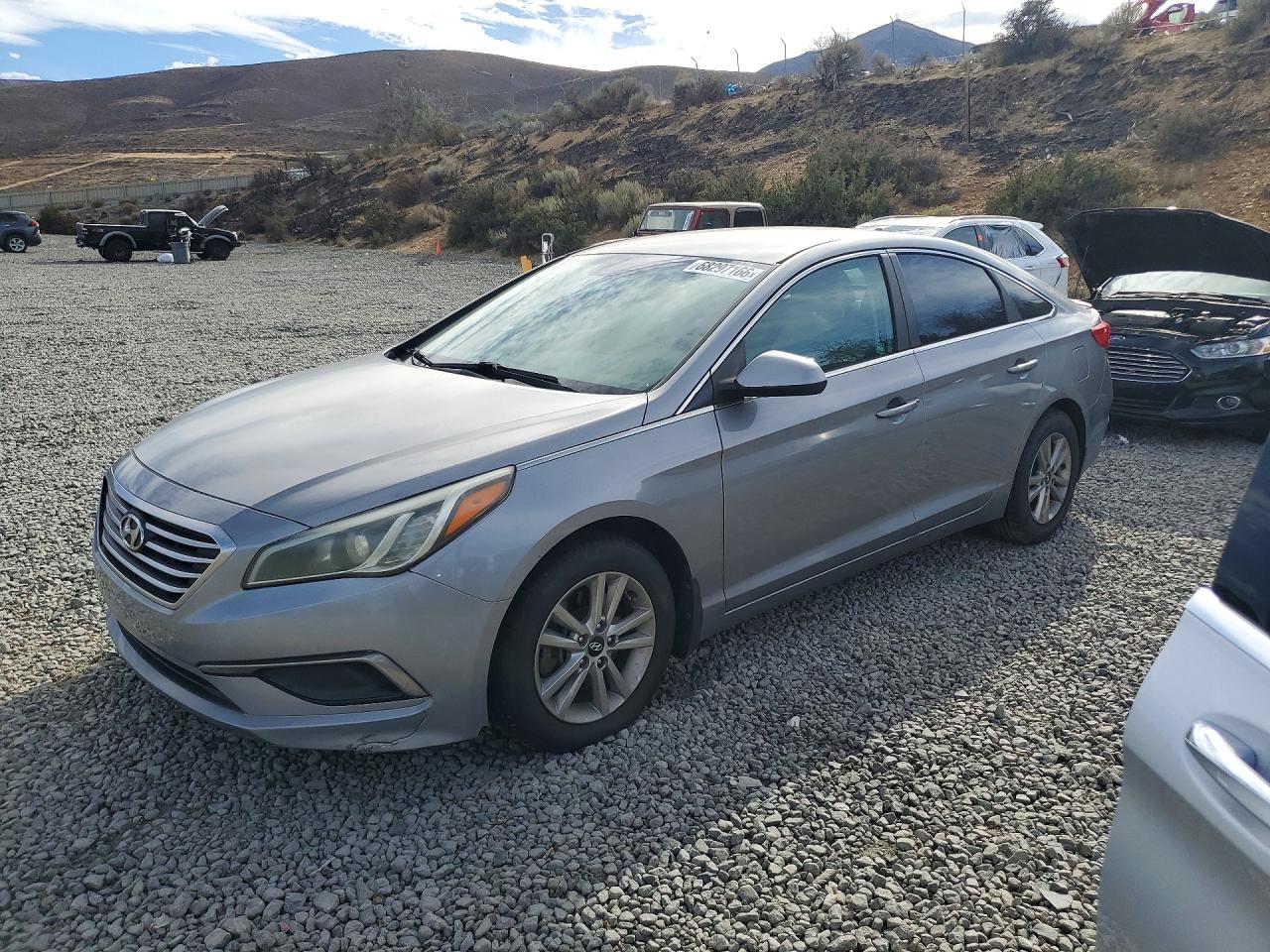 Photo of the 2016 HYUNDAI SONATA SE