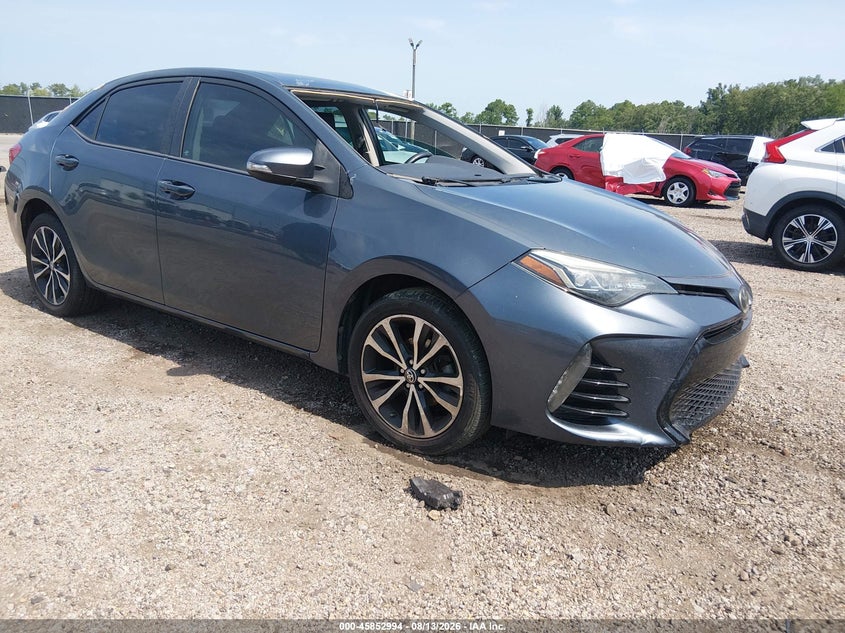 Photo of the 2017 TOYOTA COROLLA SE