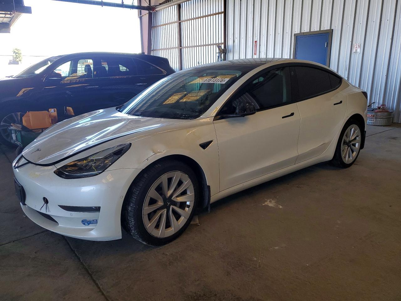 Photo of the 2021 TESLA MODEL 3