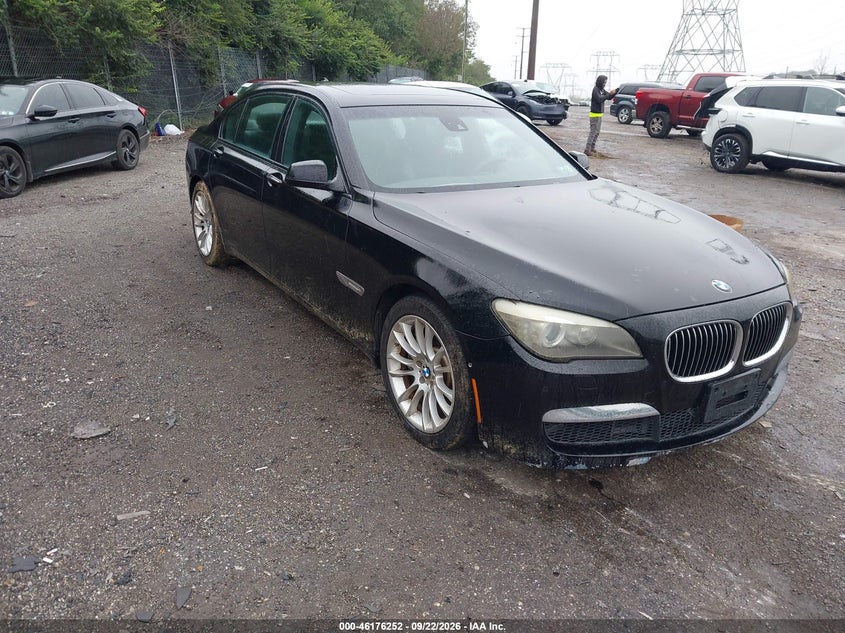 Photo of the 2010 BMW 750LI