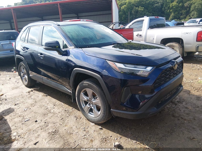 Photo of the 2025 TOYOTA RAV4 HYBRID XLE