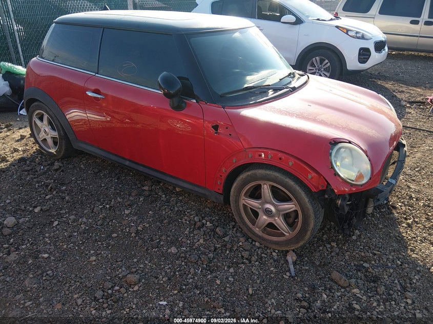 Photo of the 2009 MINI COOPER