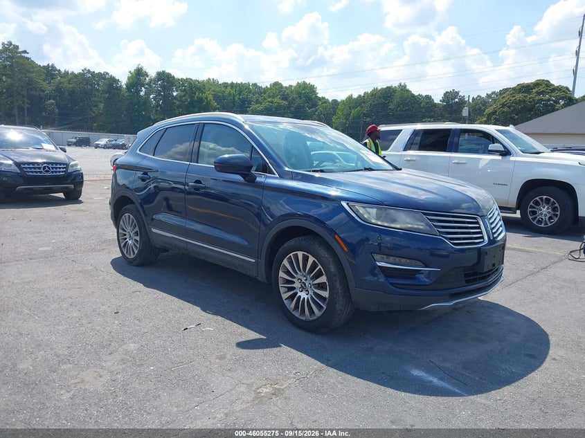Photo of the 2016 LINCOLN MKC RESERVE