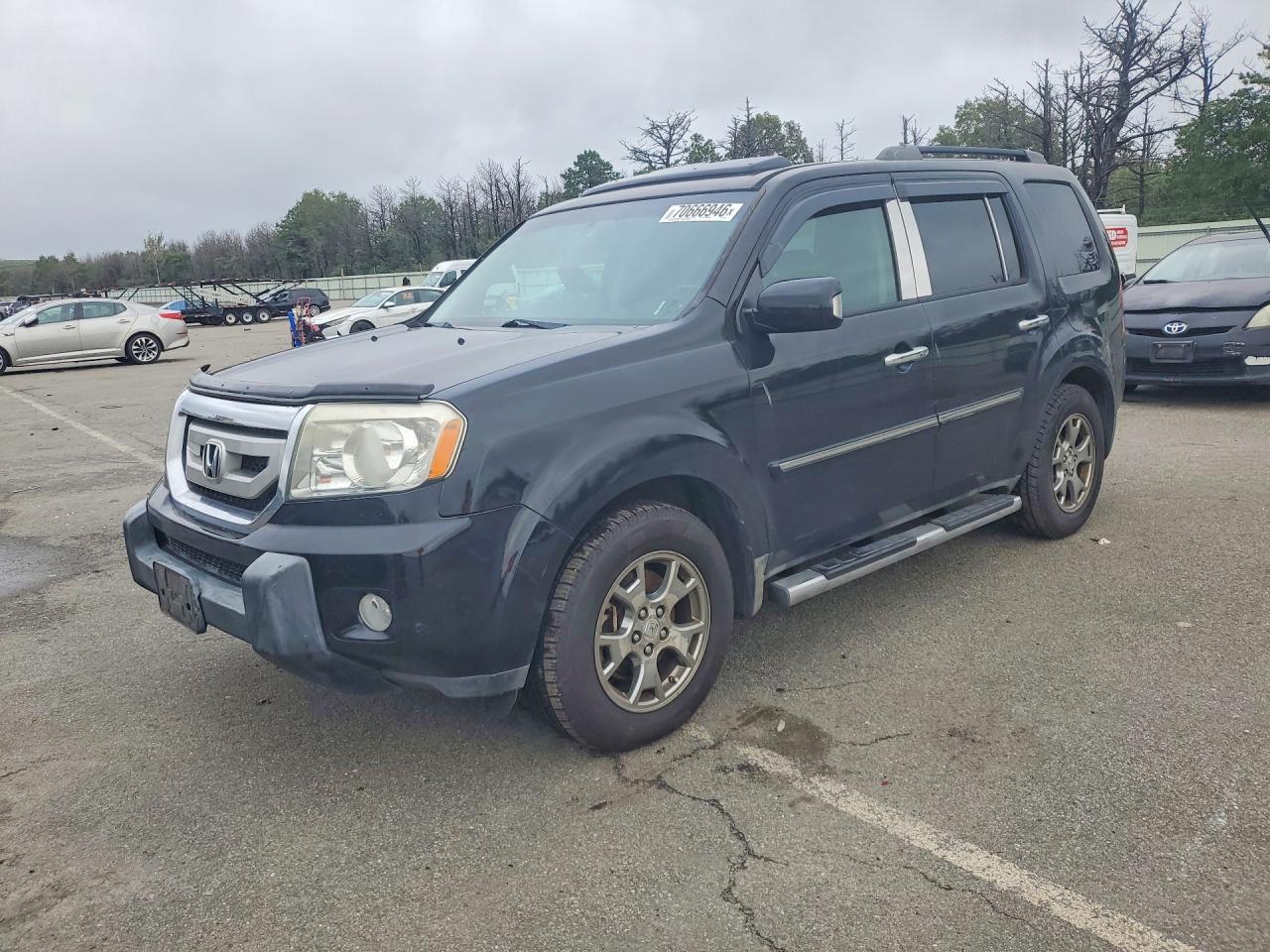 Photo of the 2009 HONDA PILOT TOURING