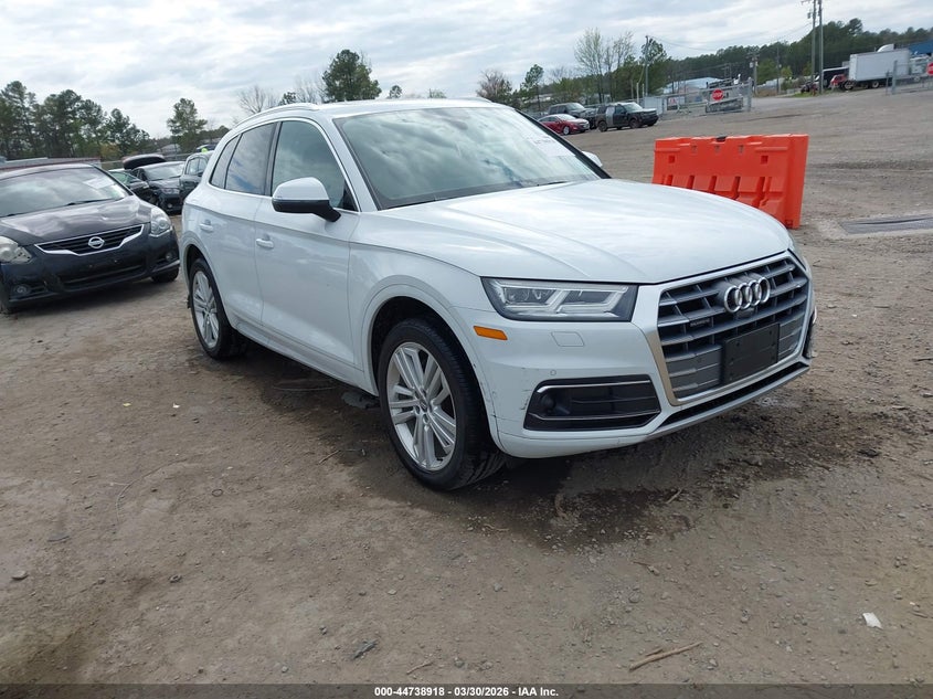 Photo of the 2019 AUDI Q5 45 PREMIUM