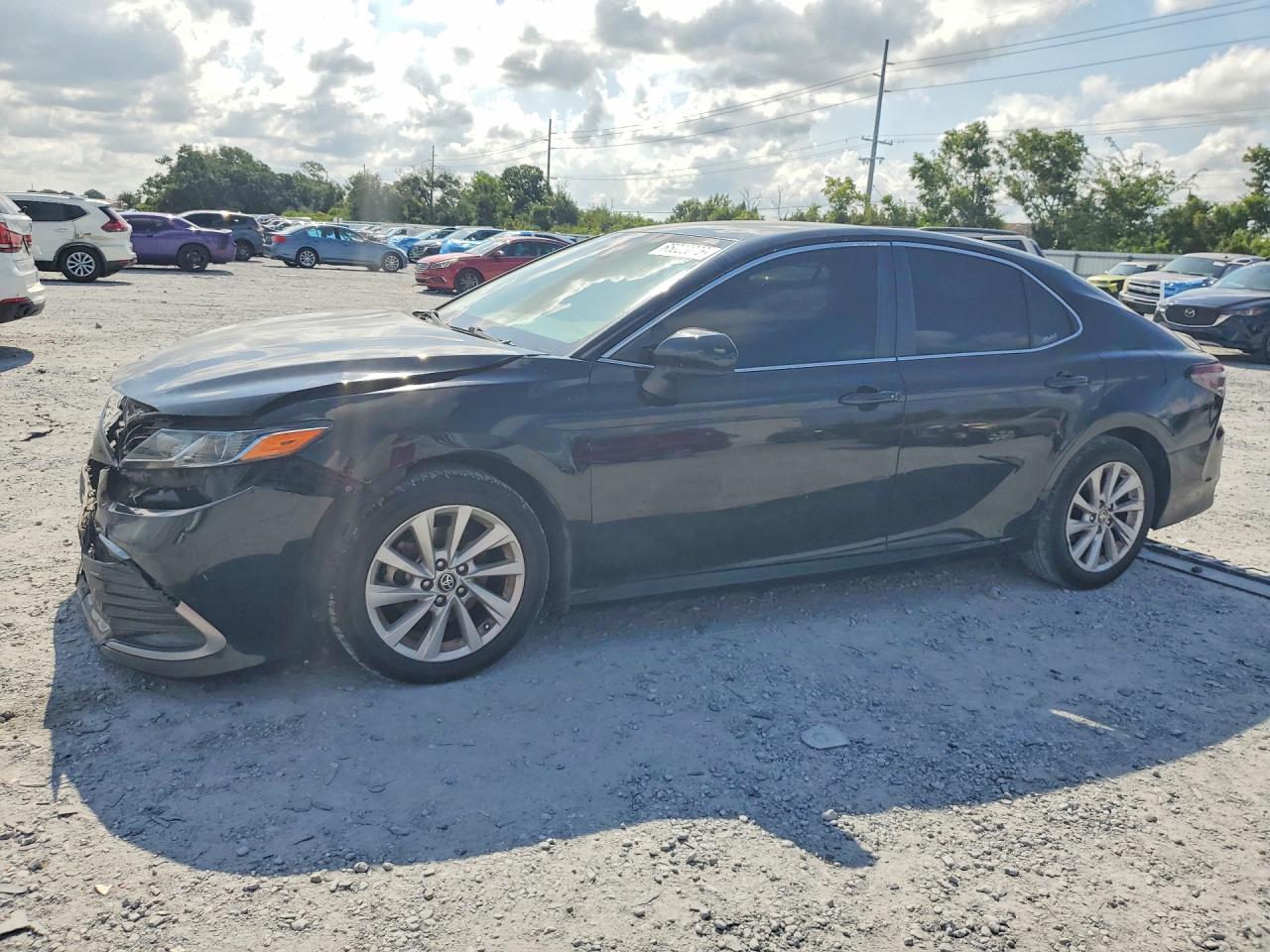 Photo of the 2021 TOYOTA CAMRY LE