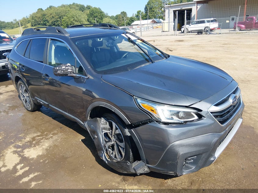 Photo of the 2020 SUBARU OUTBACK LIMITED
