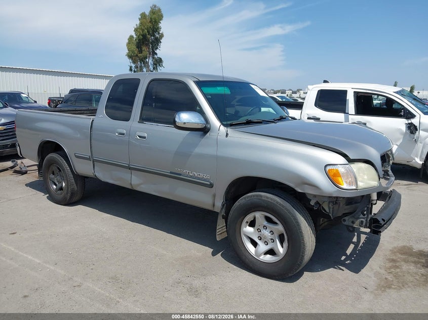 Photo of the 2002 TOYOTA TUNDRA SR5 V8