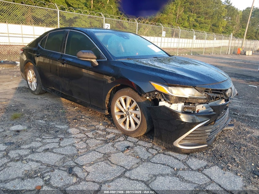 Photo of the 2021 TOYOTA CAMRY LE