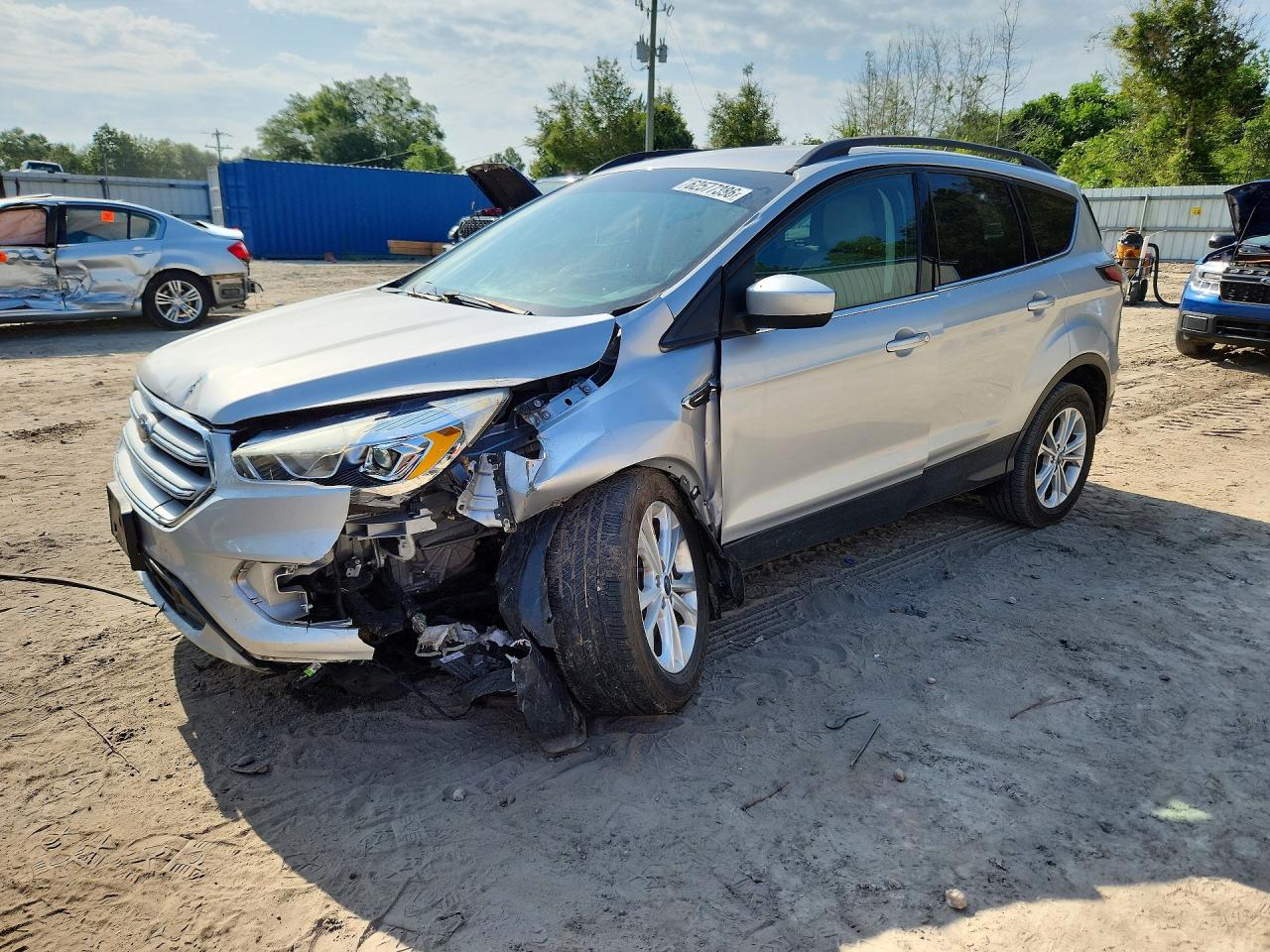 Photo of the 2018 FORD ESCAPE SEL