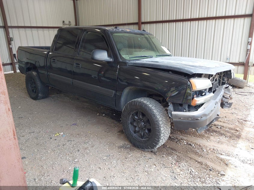 Photo of the 2005 CHEVROLET SILVERADO 1500 LT