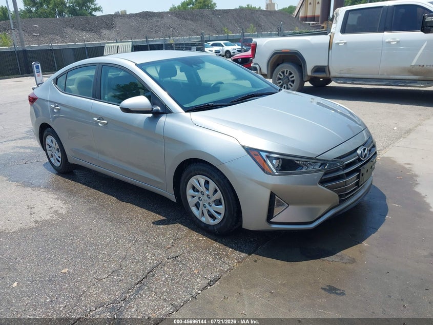 Photo of the 2020 HYUNDAI ELANTRA SE