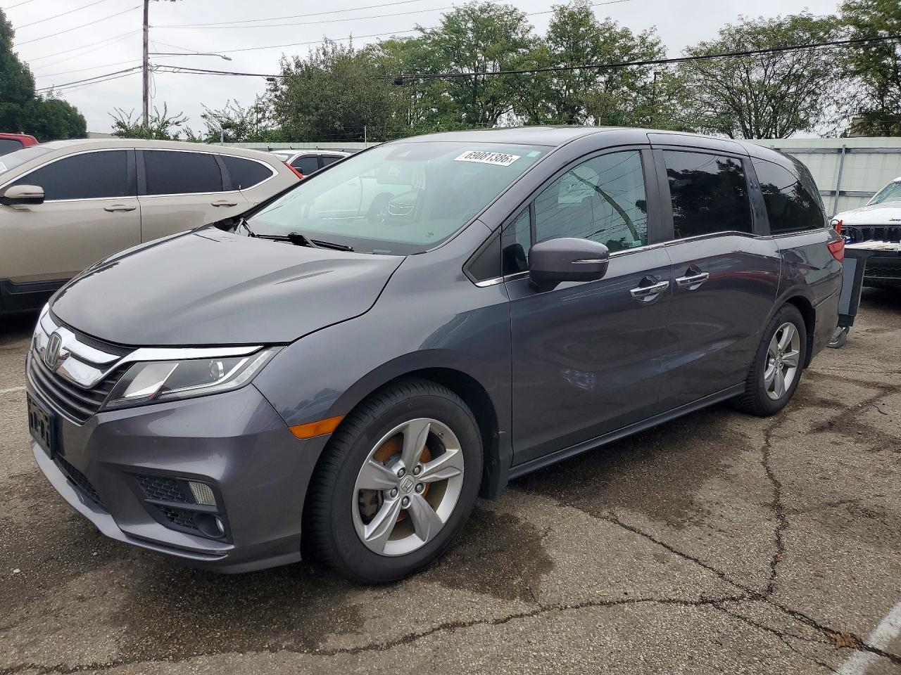 Photo of the 2018 HONDA ODYSSEY EXL