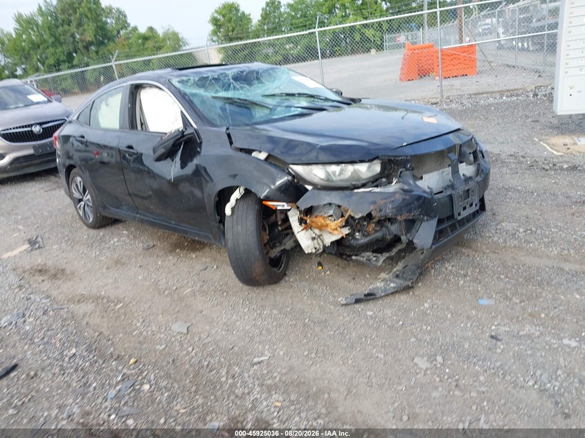 Photo of the 2018 HONDA CIVIC EX-T