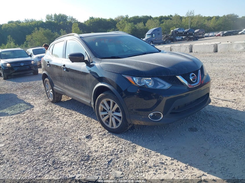 Photo of the 2017 NISSAN ROGUE SPORT SV