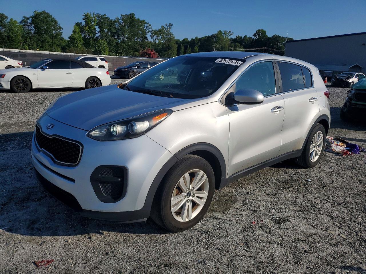 Photo of the 2018 KIA SPORTAGE LX
