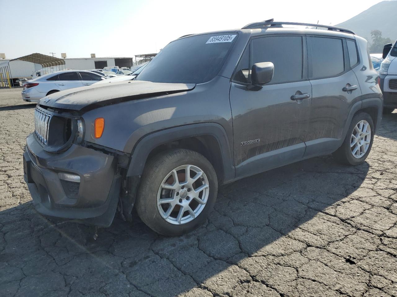 Photo of the 2020 JEEP RENEGADE LATITUDE