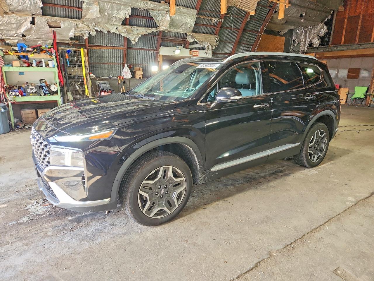 Photo of the 2023 HYUNDAI SANTA FE LIMITED