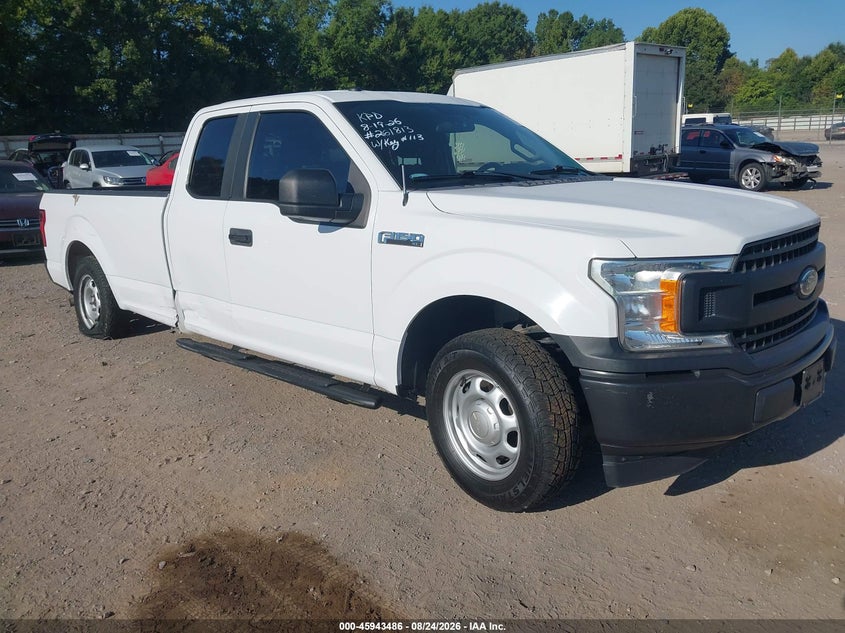 Photo of the 2018 FORD F-150 XL