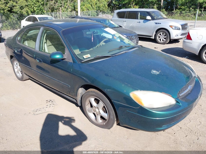 Photo of the 2000 FORD TAURUS SE
