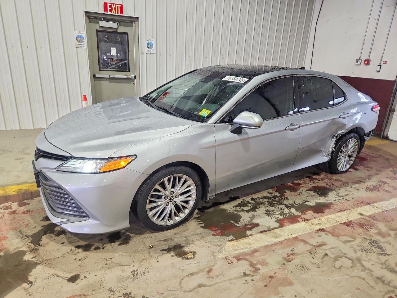 Photo of the 2020 TOYOTA CAMRY XLE