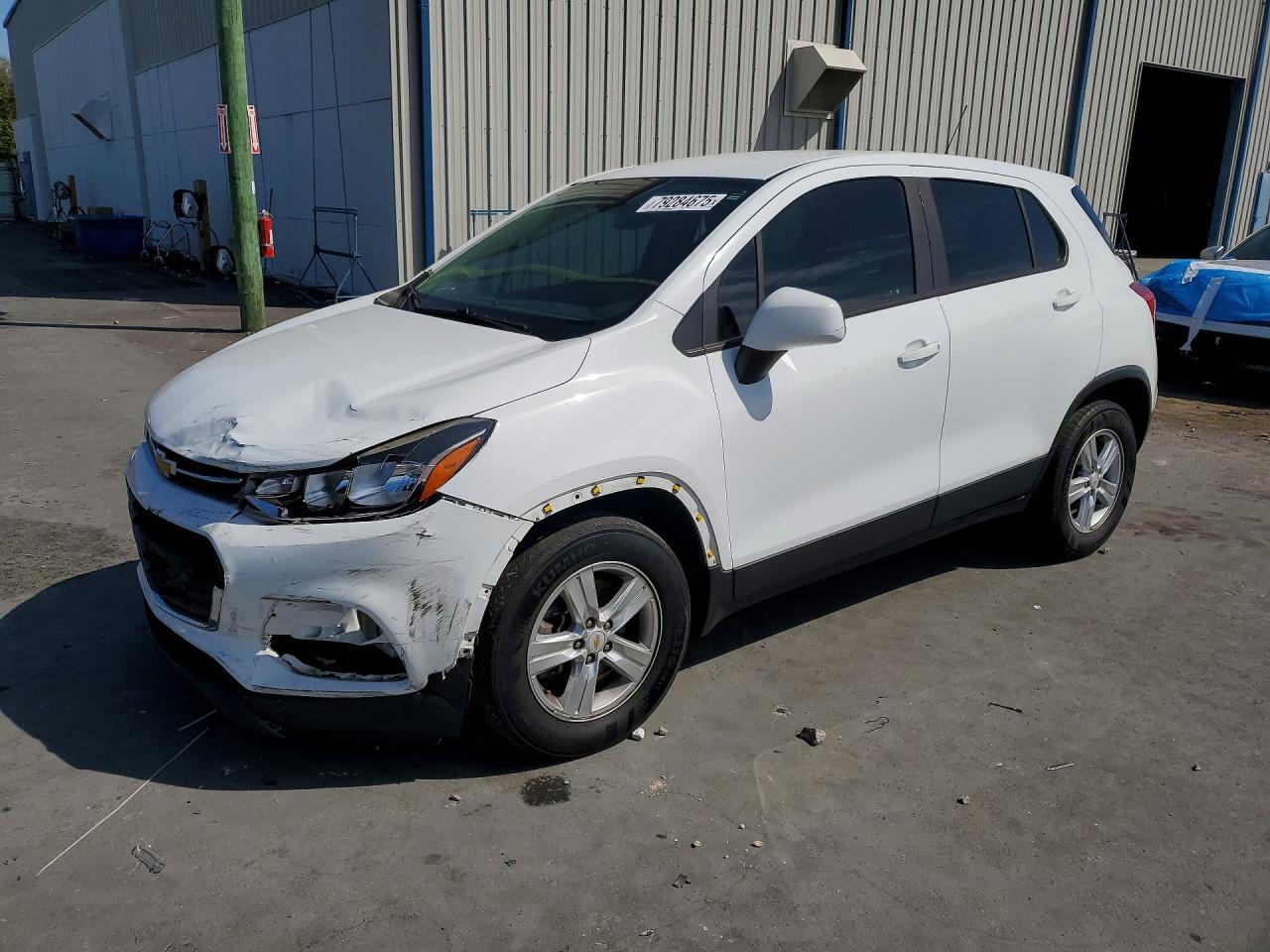Photo of the 2020 CHEVROLET TRAX LS