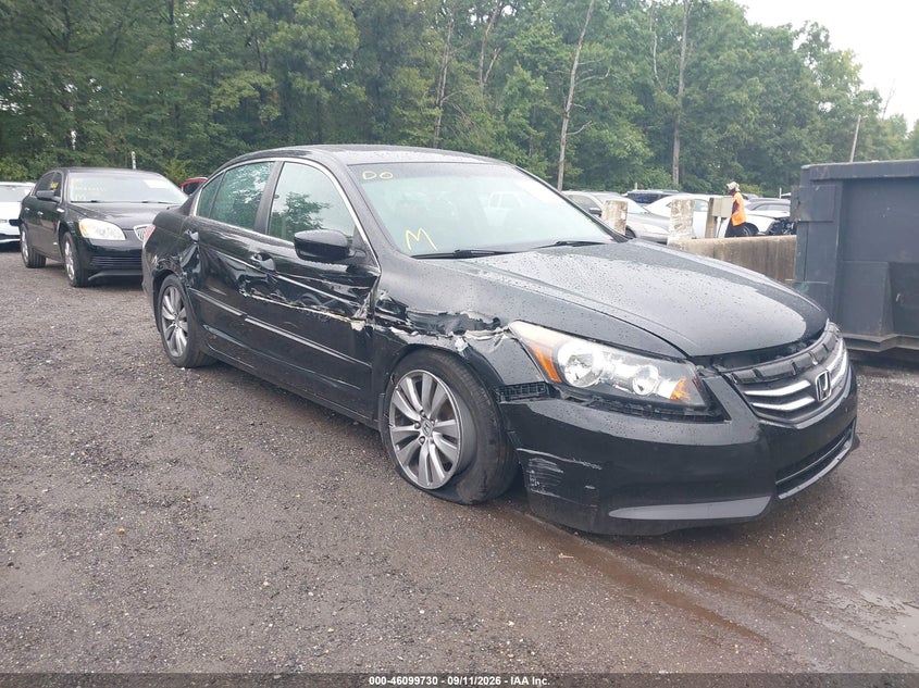 Photo of the 2011 HONDA ACCORD 2.4 EX-L