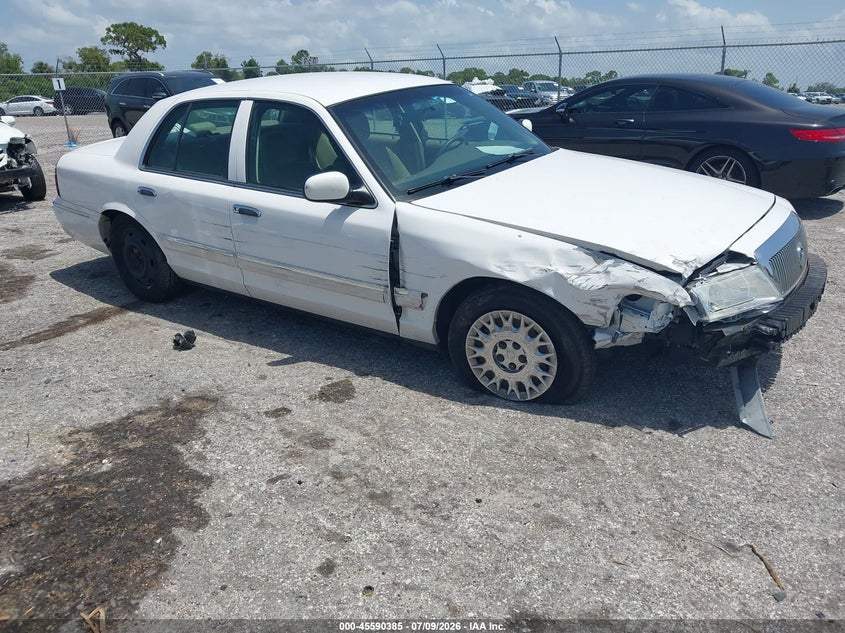 Photo of the 2003 MERCURY GRAND MARQUIS GS