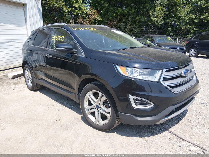 Photo of the 2017 FORD EDGE TITANIUM