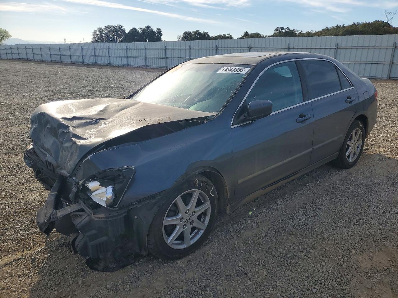 Photo of the 2004 HONDA ACCORD EX