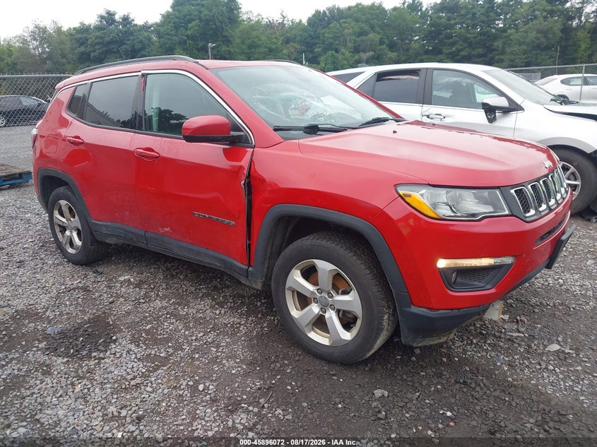Photo of the 2018 JEEP COMPASS LATITUDE 4X4