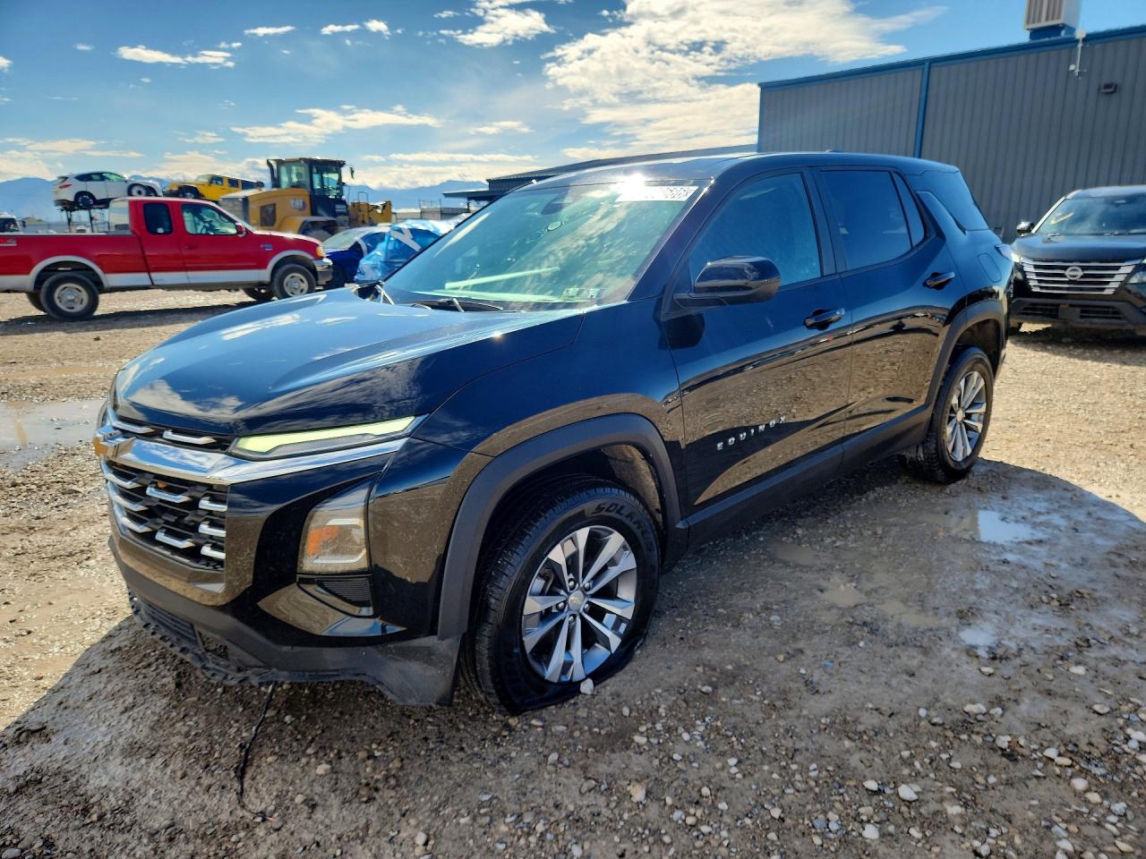 Photo of the 2025 CHEVROLET EQUINOX LT