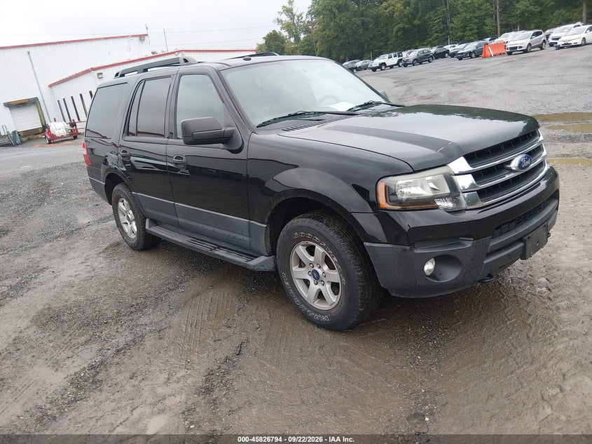 Photo of the 2017 FORD EXPEDITION XL