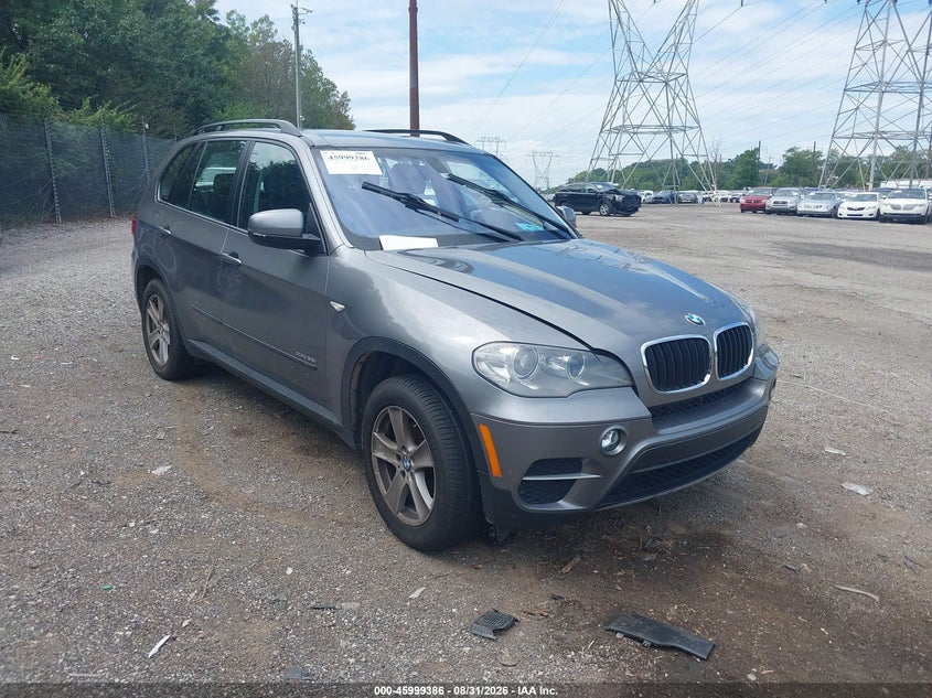 Photo of the 2013 BMW X5