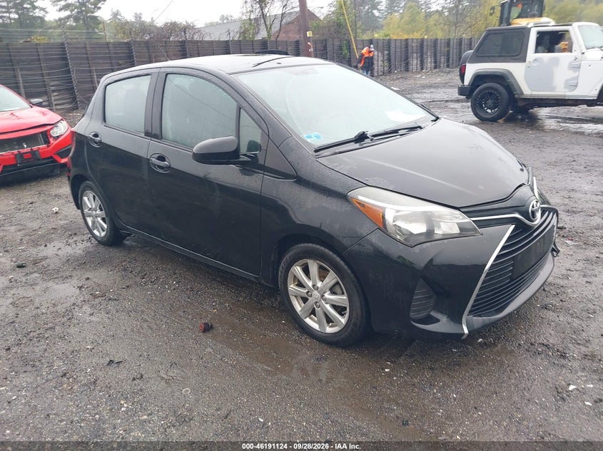 Photo of the 2015 TOYOTA YARIS LE