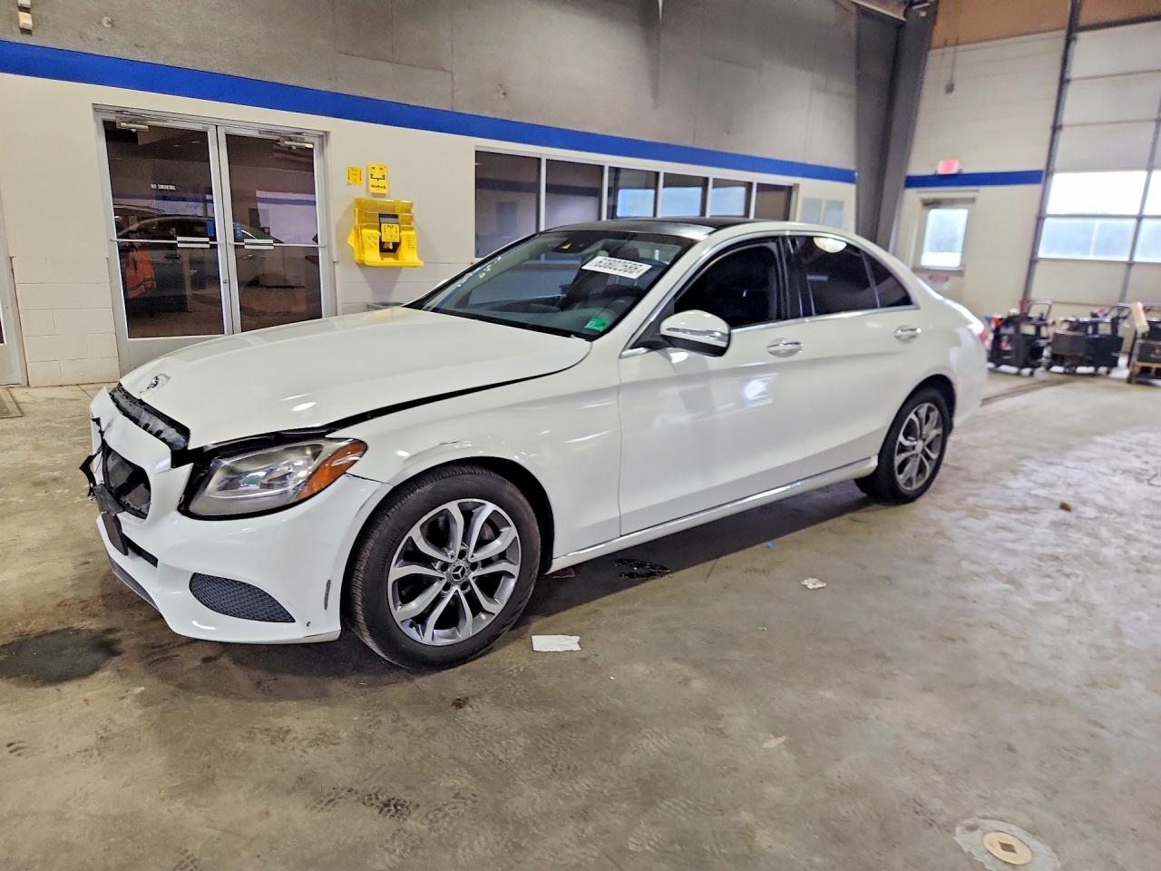 Photo of the 2016 MERCEDES-BENZ C 300 4MATIC