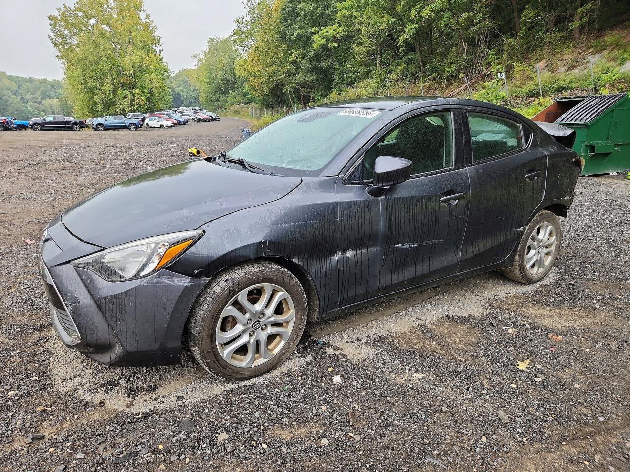 Photo of the 2017 TOYOTA YARIS IA BASE