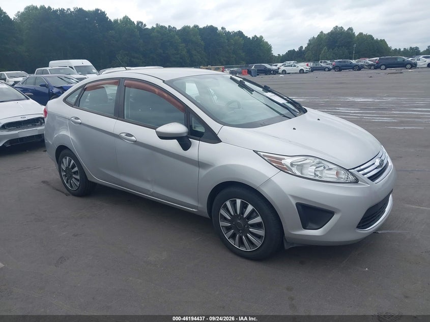 Photo of the 2011 FORD FIESTA SE