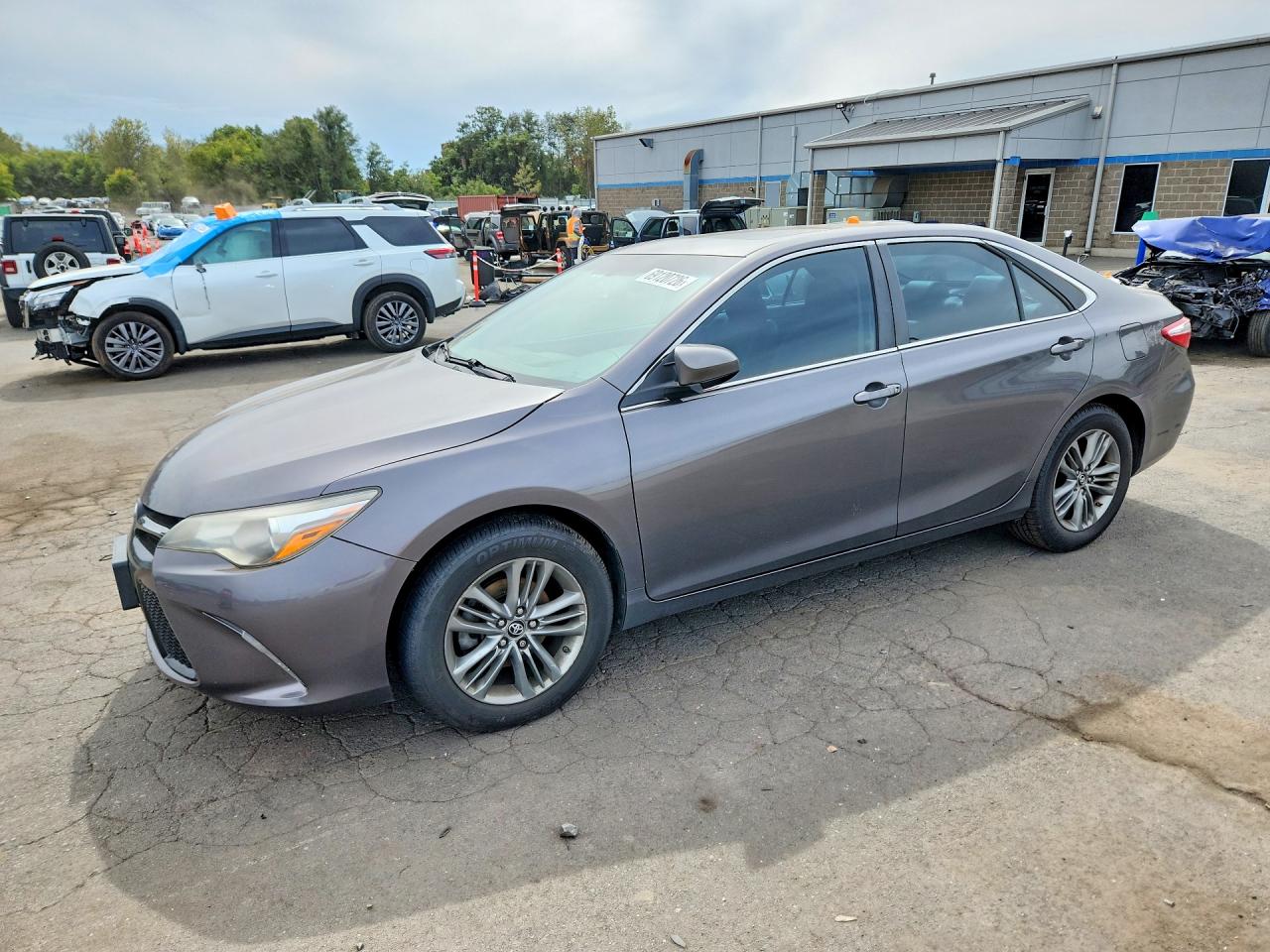 Photo of the 2017 TOYOTA CAMRY SE