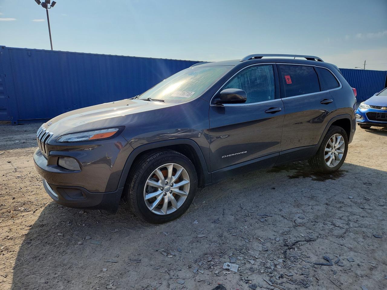 Photo of the 2015 JEEP CHEROKEE LIMITED