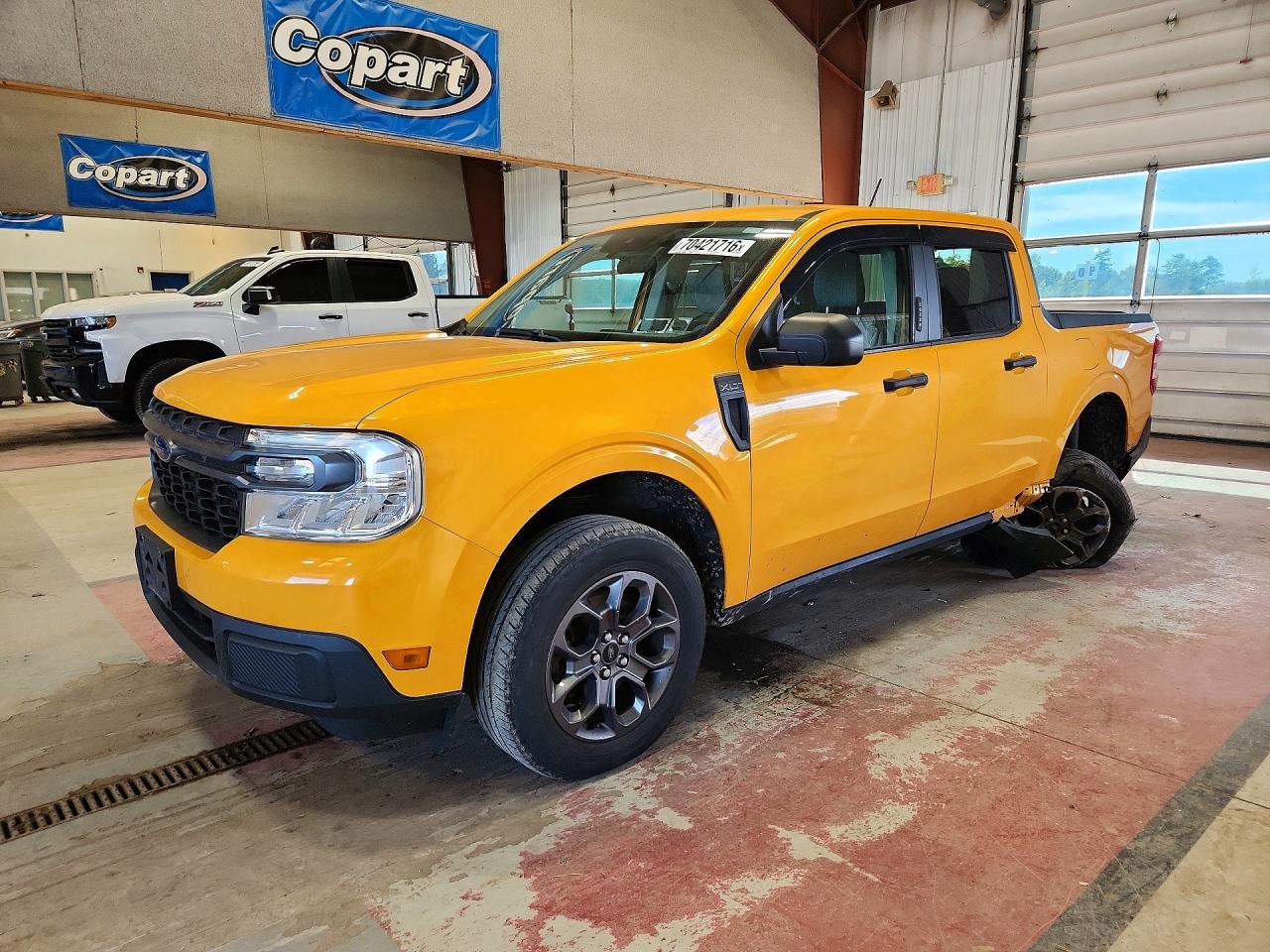 Photo of the 2022 FORD MAVERICK XL