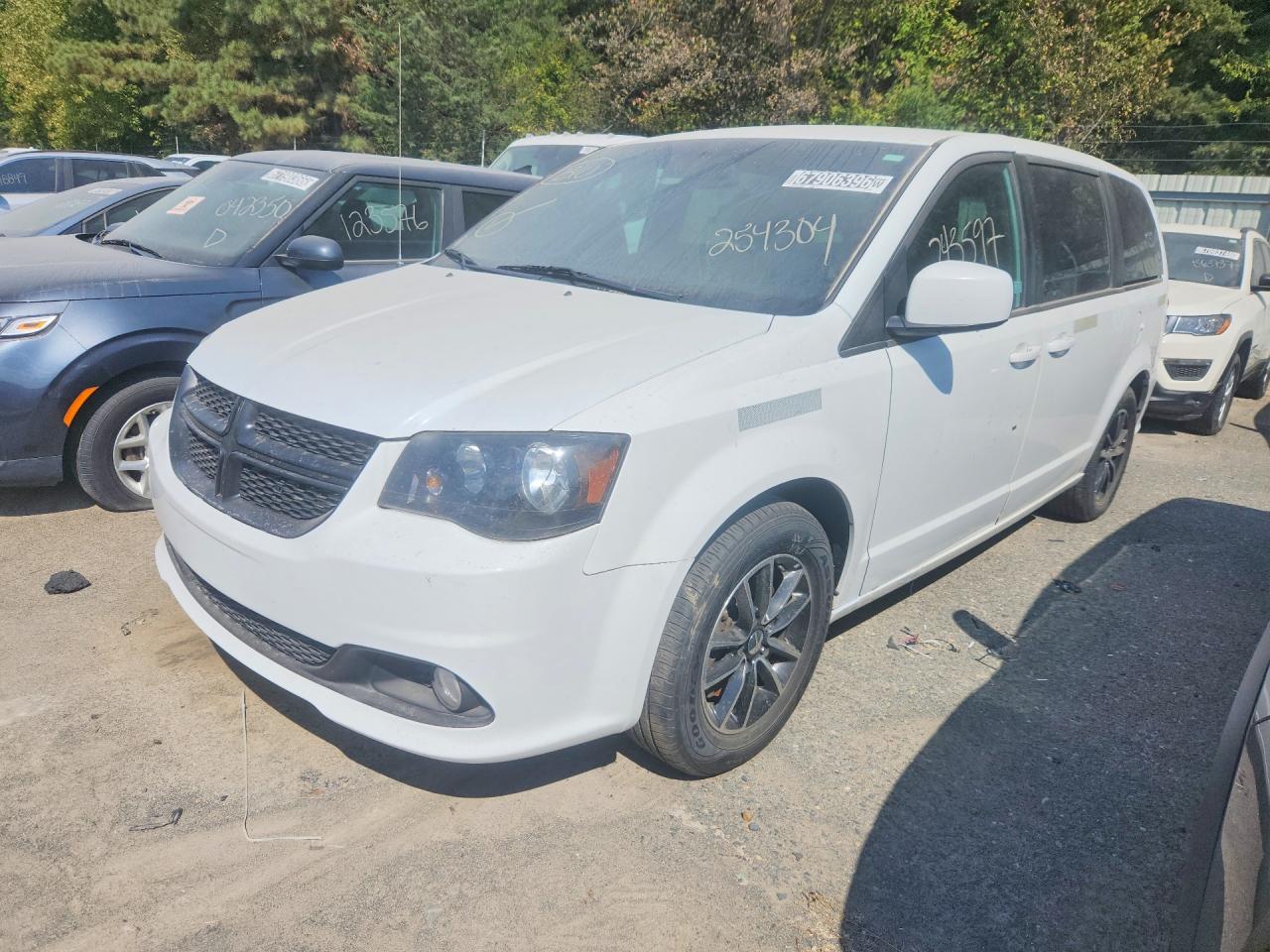 Photo of the 2018 DODGE GRAND CARAVAN GT