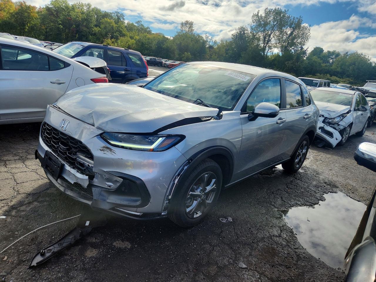 Photo of the 2026 HONDA HR-V LX