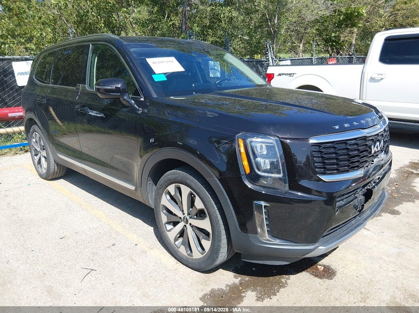 Photo of the 2022 KIA TELLURIDE EX