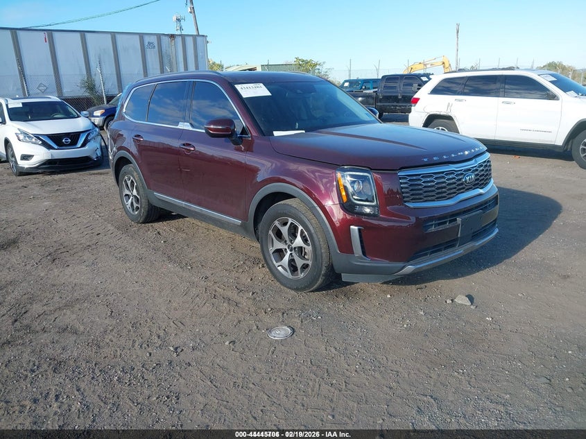Photo of the 2020 KIA TELLURIDE EX