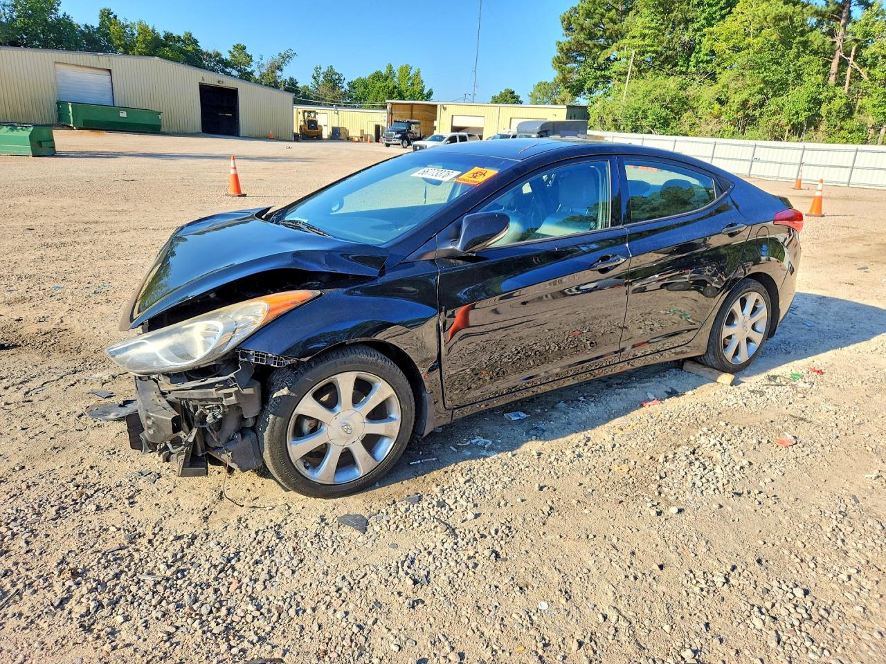 Photo of the 2013 HYUNDAI ELANTRA LIMITED