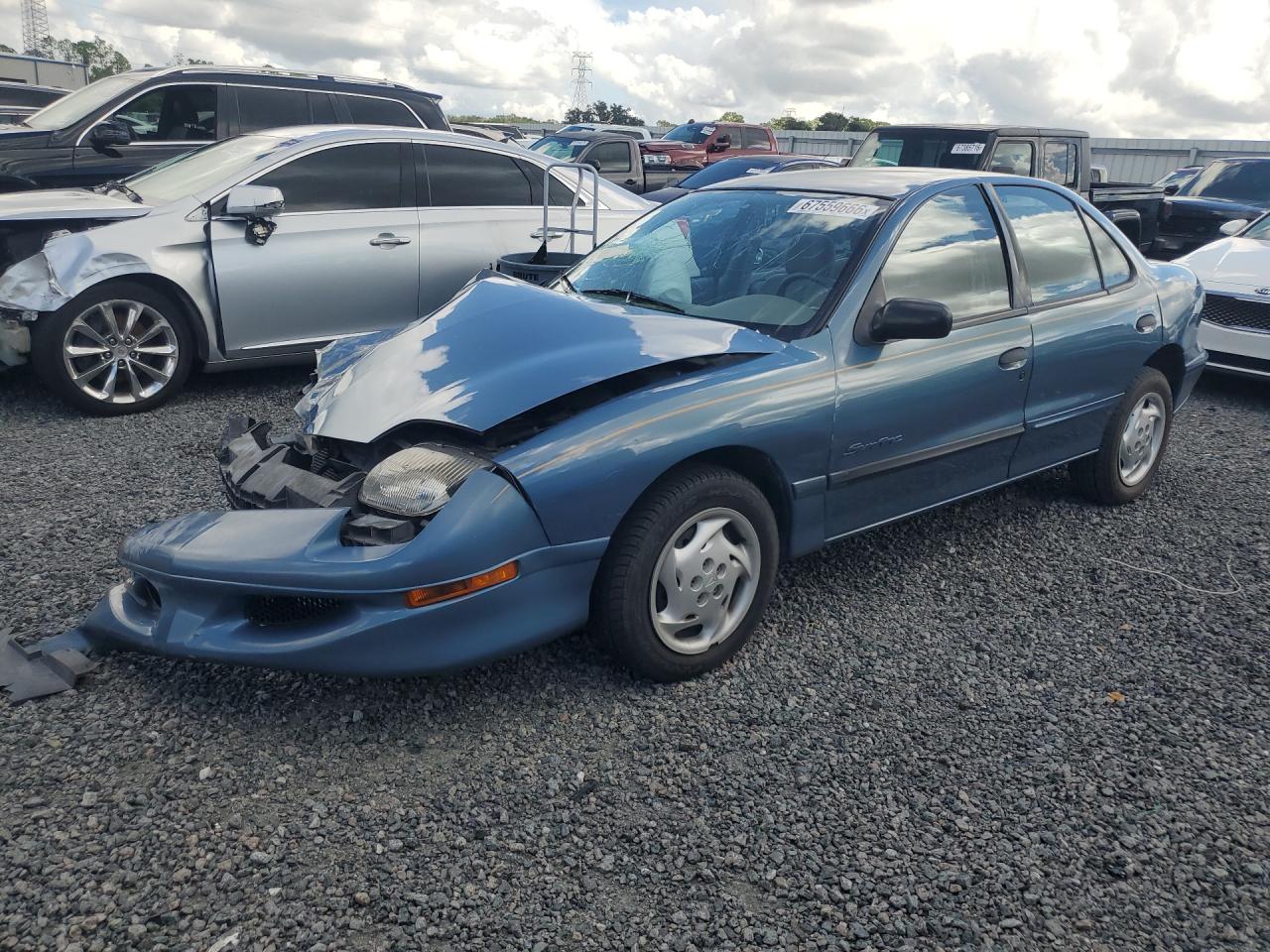 Photo of the 1997 PONTIAC SUNFIRE SE