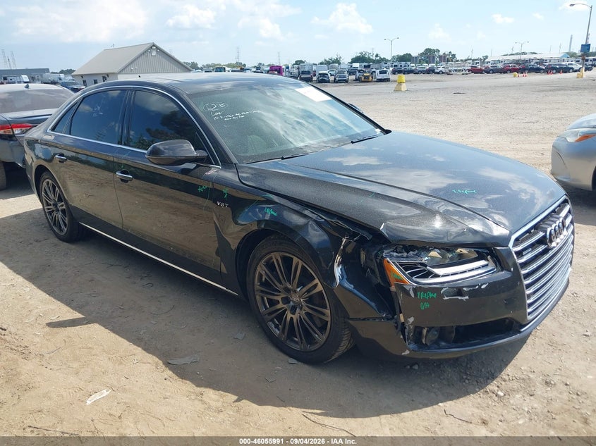 Photo of the 2015 AUDI A8 L 4.0T